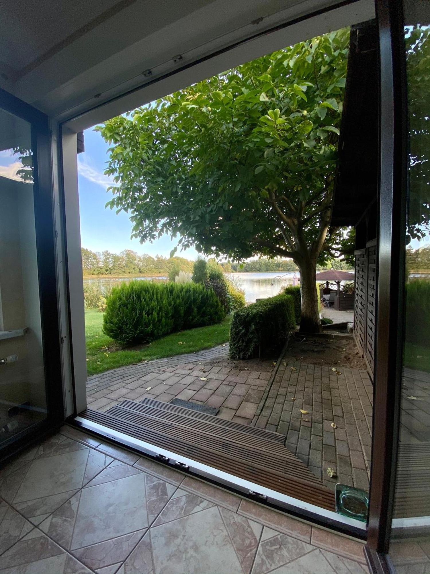 Ferienhaus Seeresidenz Am Muehlensee Godern Exteriör bild